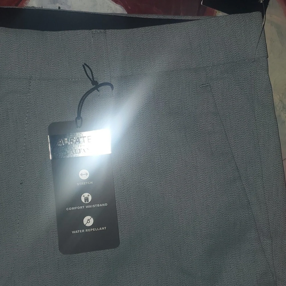 Alfani Alfatech mens shorts - Picture 2 of 8